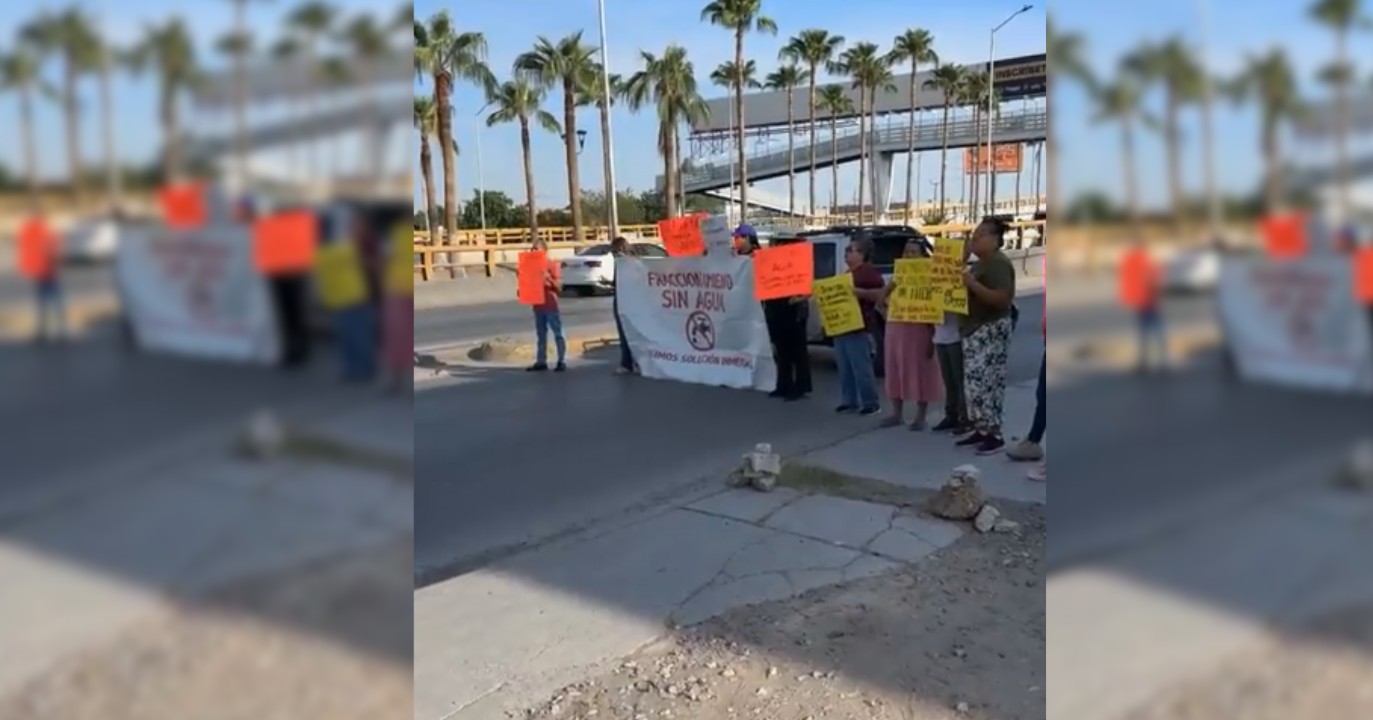 Se manifiestan por desabasto de agua en Torreón