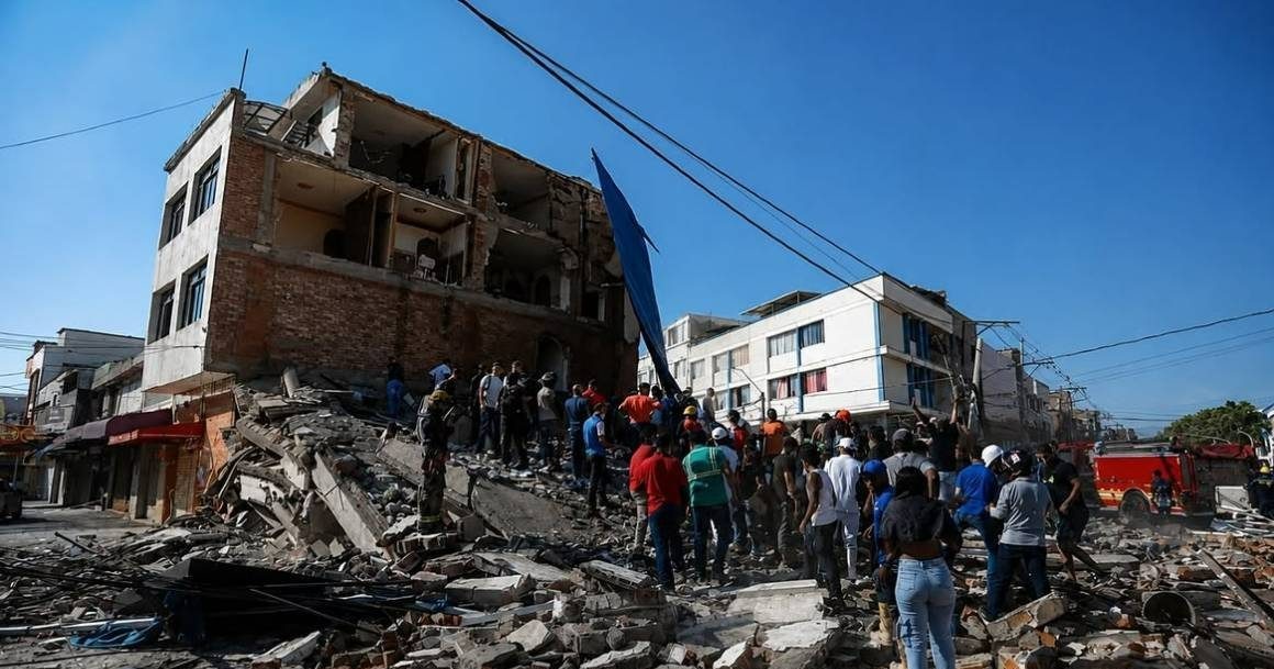 Sube a 224 cifra de fallecidos por terremoto en Colombia 