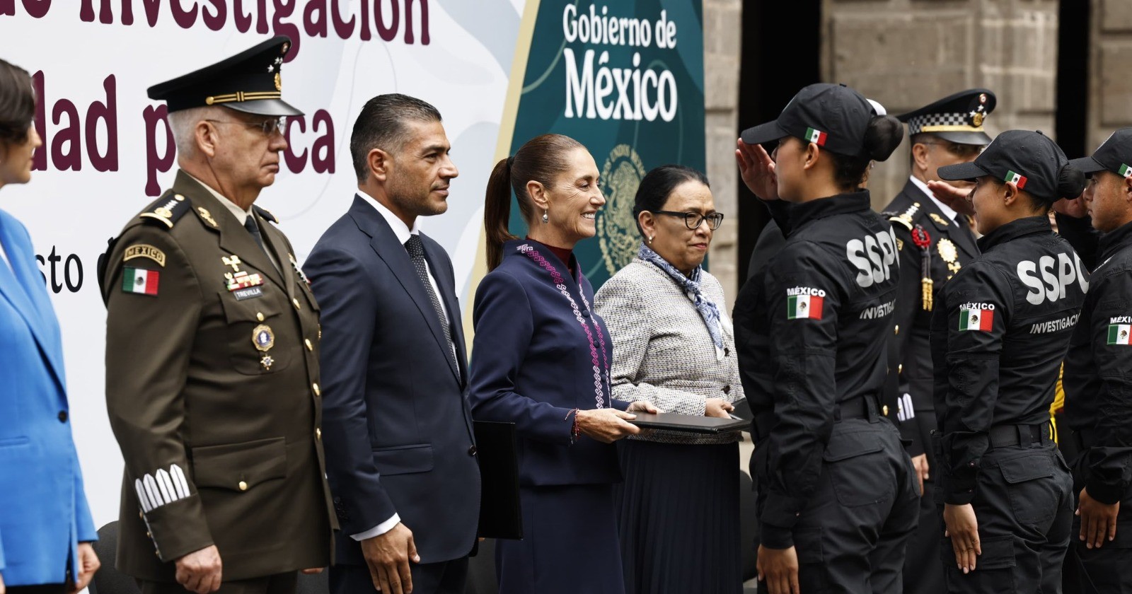 Se gradúan 235 agentes de inteligencia y 30 mandos de la SSPC