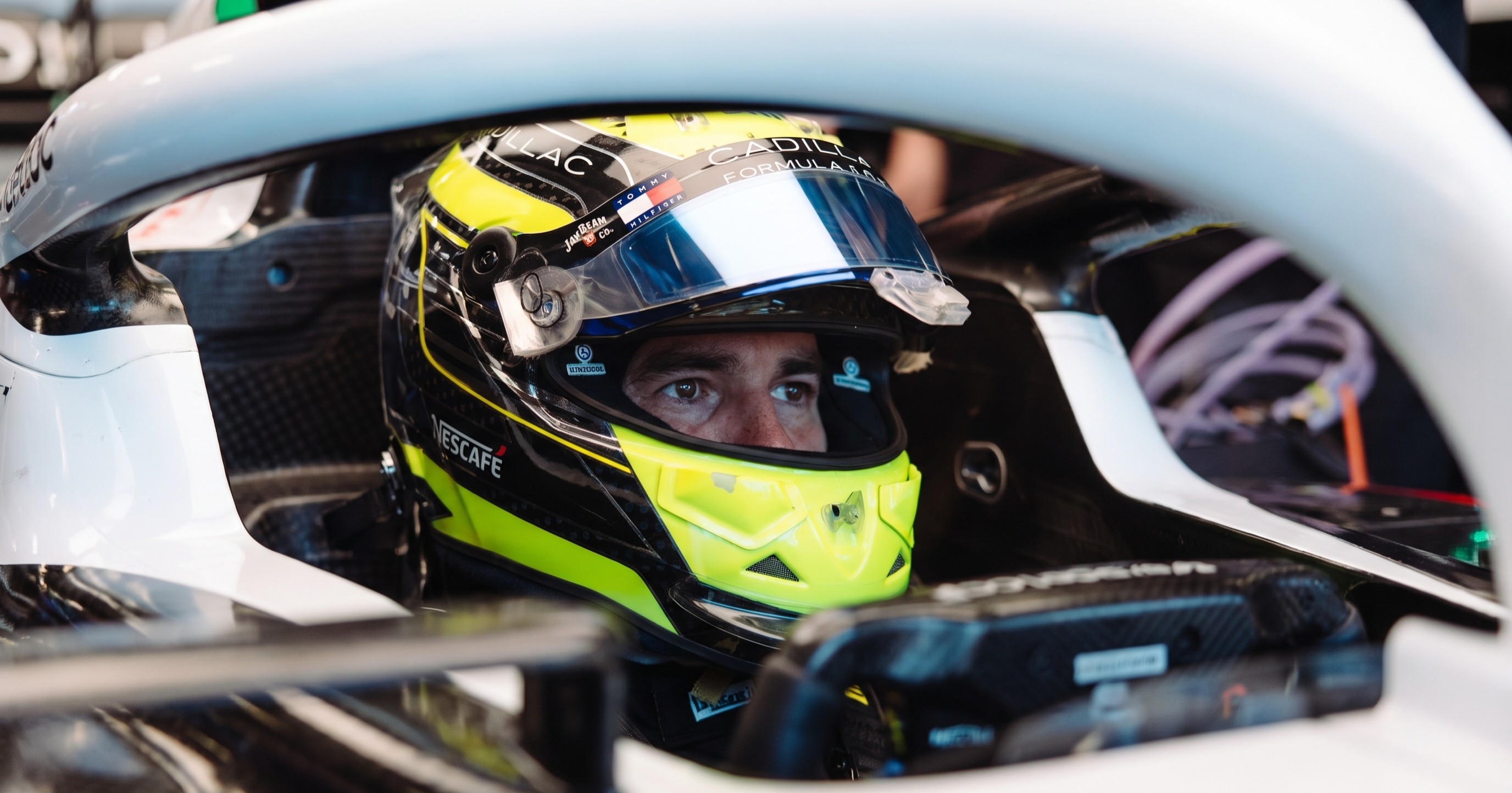 ¡’Checo’ se queda!; Cadillac cambia su Jefe de Equipo y confía en la permanencia de Sergio Pérez