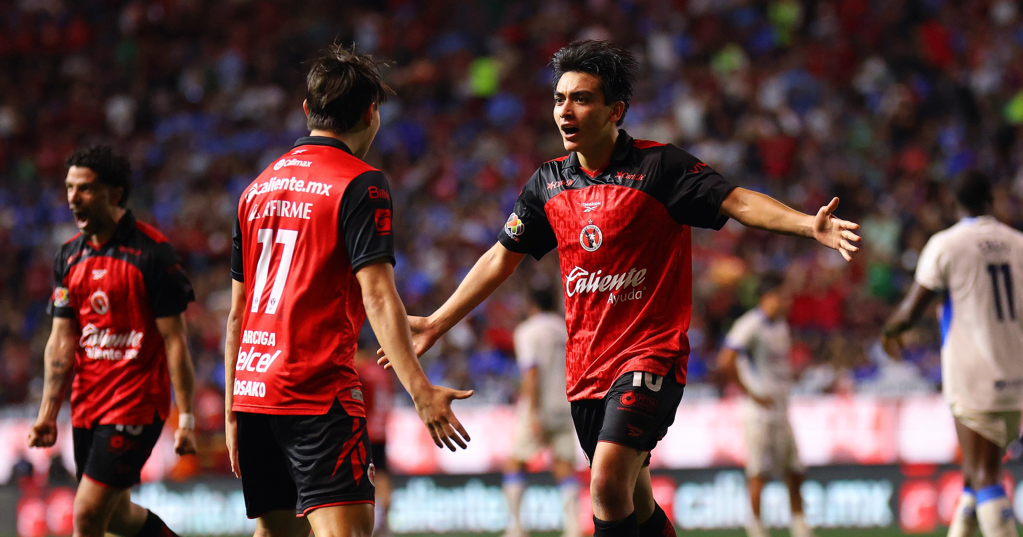 ¡Apareció la joya!; Gilberto Mora lidera la victoria de Tijuana por 2-1 sobre Cruz Azul