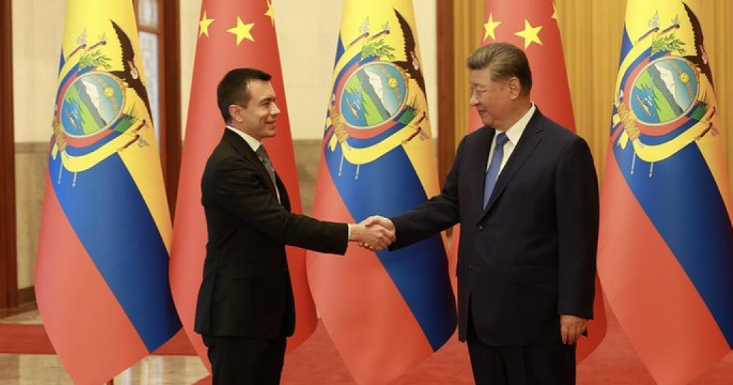 Xi Jinping defiende autonomía de América Latina durante reunión con Daniel Noboa