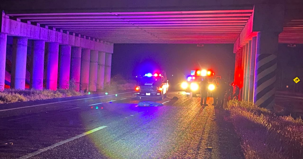Muere atropellado en la carretera Saltillo-Torreón y responsable huye