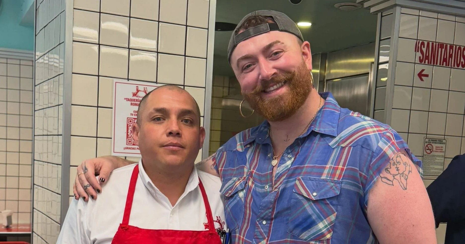 Sam Smith conquista con su reacción al probar tacos al pastor en México 