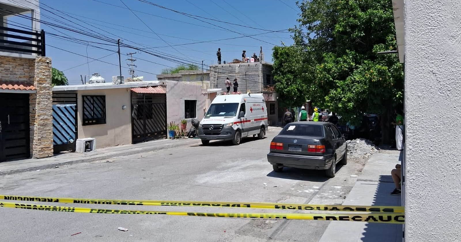 Albañil pierde la vida tras recibir una descarga eléctrica en Monclova