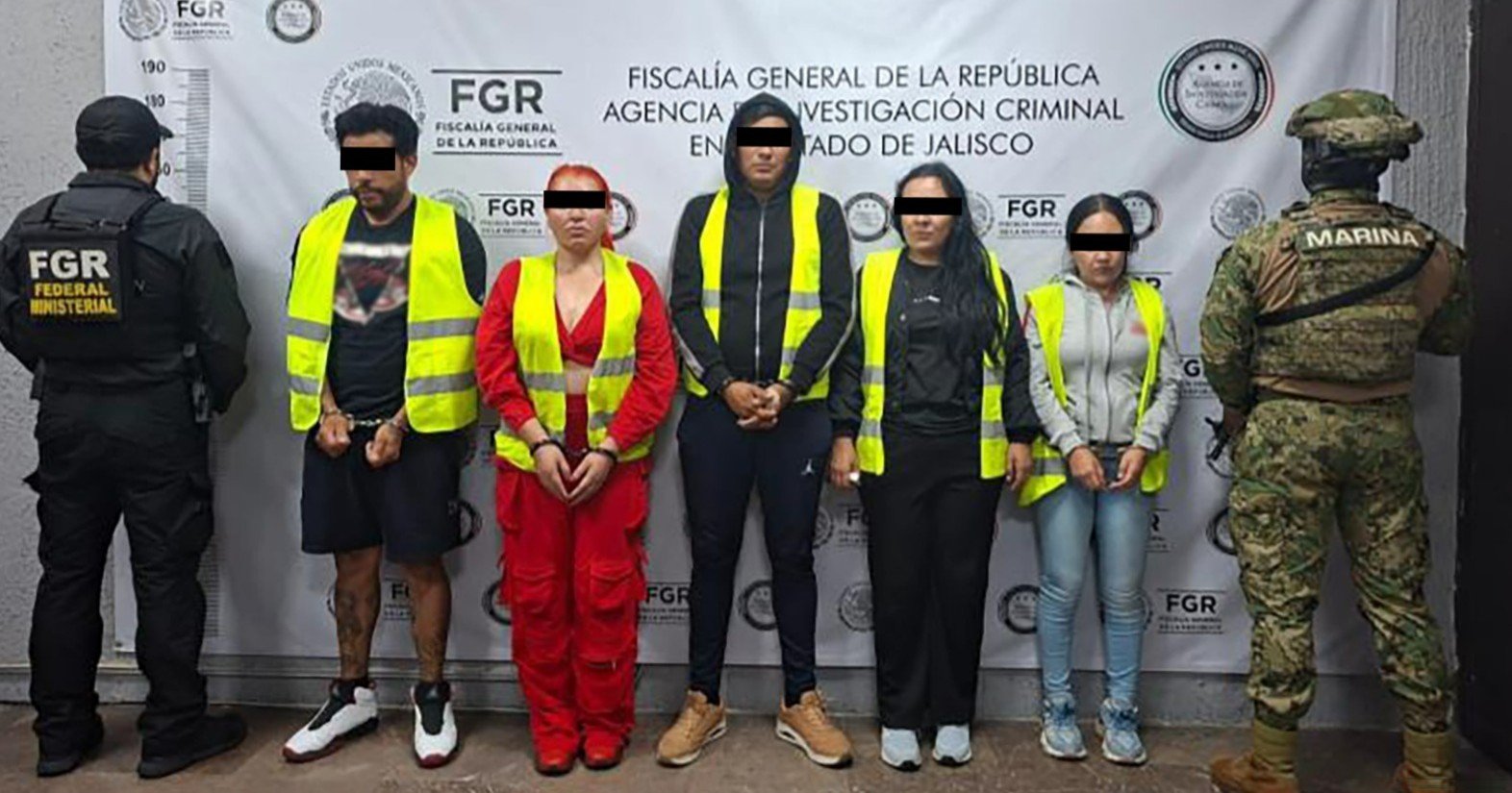 Detienen a cinco presuntos integrantes de célula dedicada al tráfico de migrantes en Jalisco