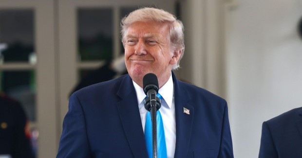Donald Trump anuncia que los ganaderos podrán procesar sus propios animales