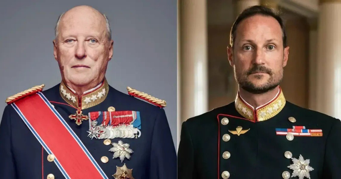 Haakon VIII asume el trono tras el fallecimiento del rey Harald V