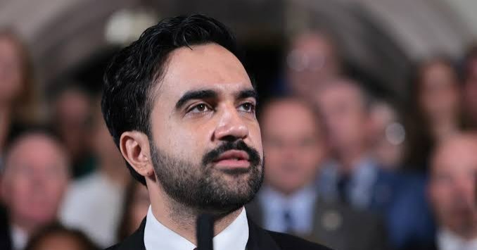 Alcalde de Nueva York revela documentos sobre aire tóxico tras el 11-S