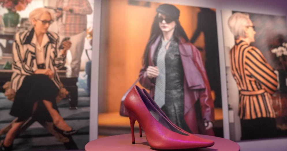 Vestuario de ‘El diablo viste a la moda 2’ llega a exposición en Nueva York