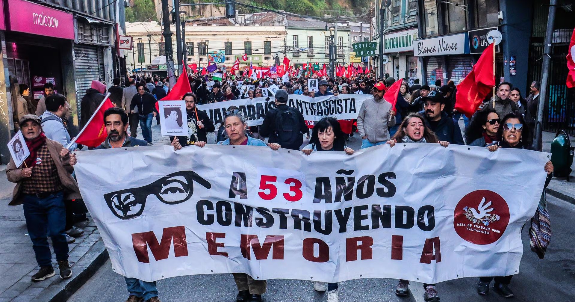 Detienen a más de 300 personas por actos de vandalismo en Chile