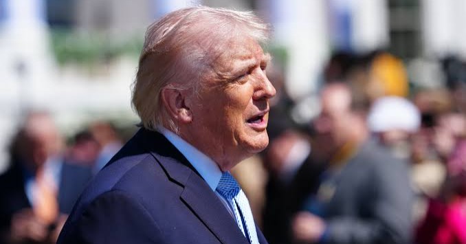 Afirma Trump que tiene las puertas abiertas para negociar el fin del conflicto con Teherán