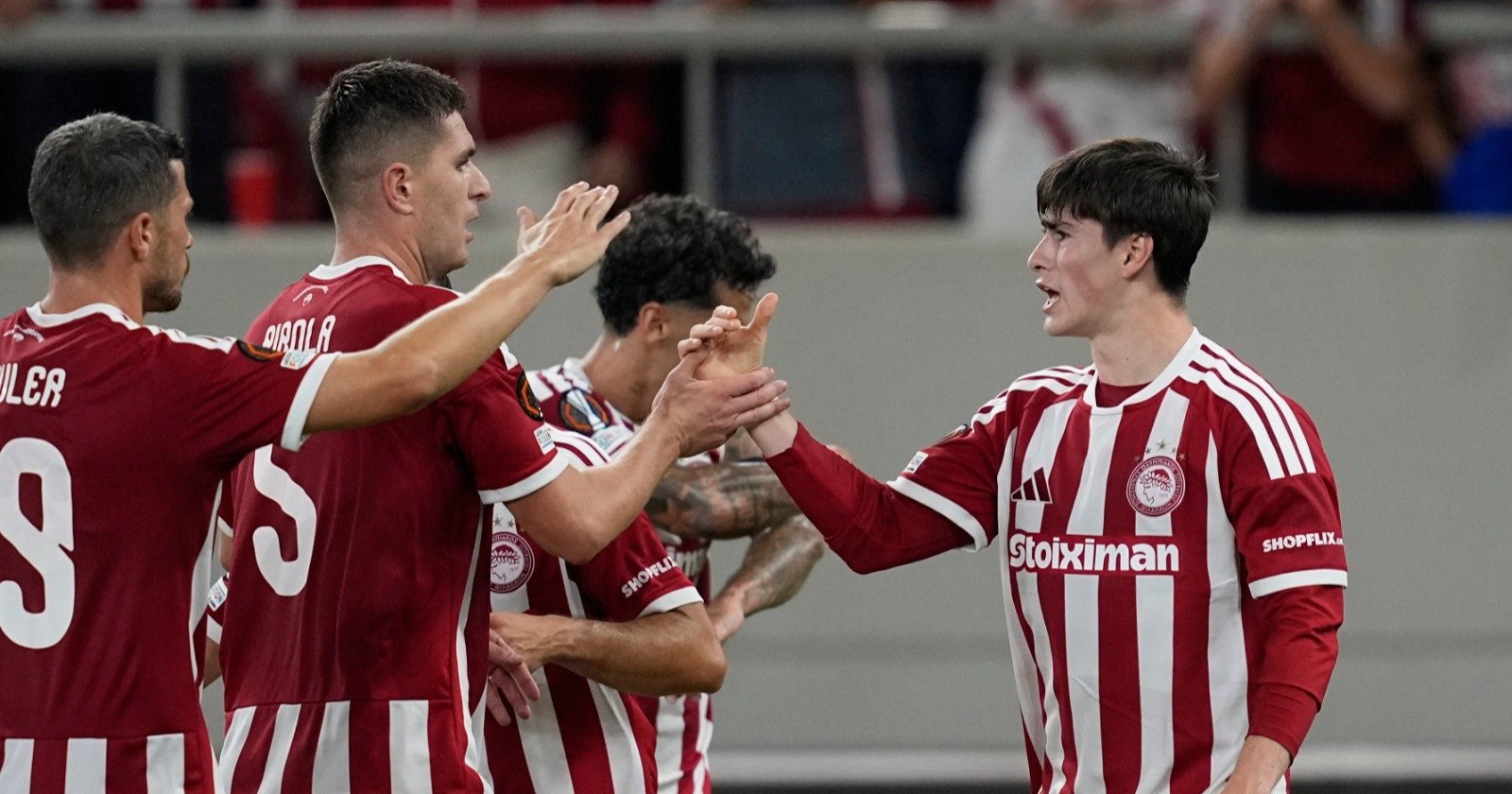 ¡La rompe! Armando González debuta con gol en la Europa League con Olympiacos