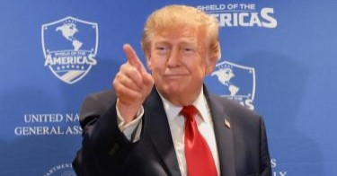 Trump ofrece apoyo militar contra cárteles a aliados del Escudo de las Américas