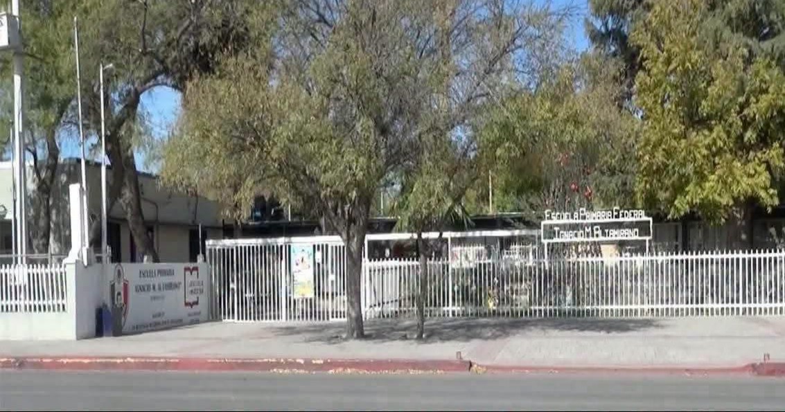 Despliegan operativo tras amenaza de tiroteo en primaria de Piedras Negras