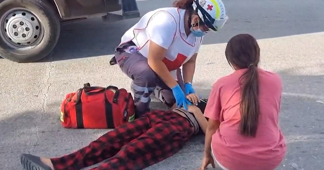 Menor de edad es atropellada en calzada Francisco I. Madero