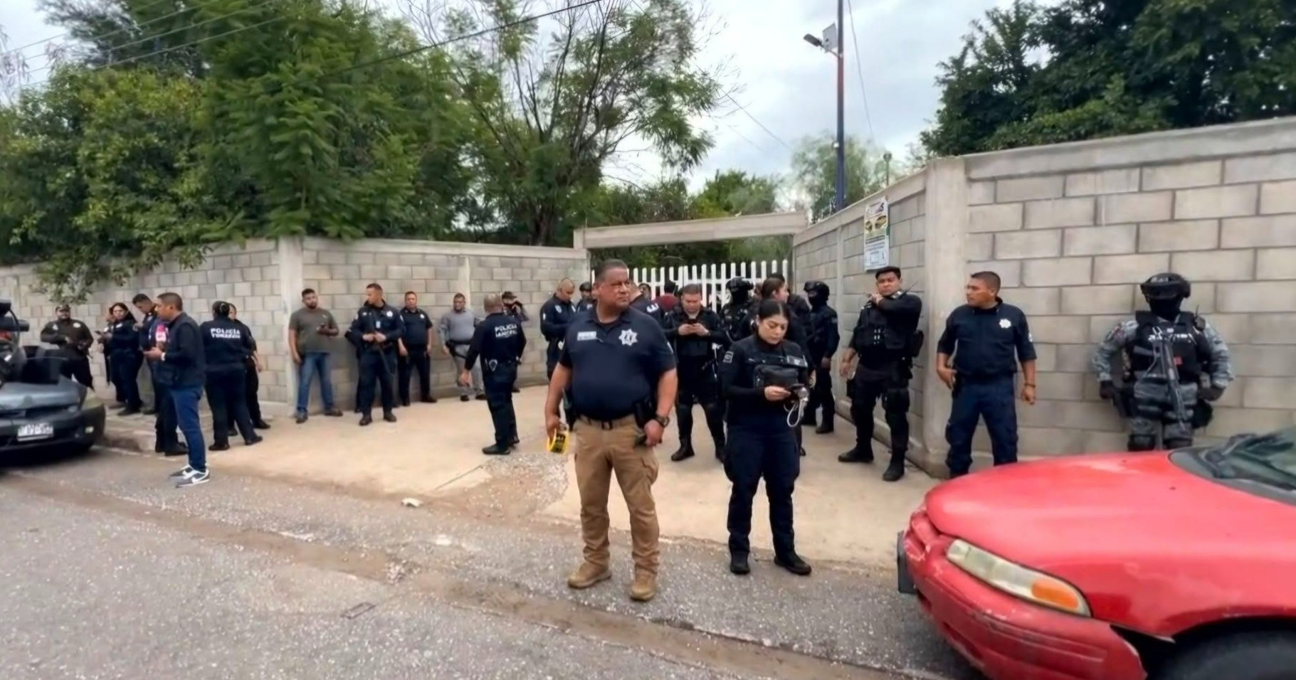 Muere subdirectora en ataque a secundaria de Torreón