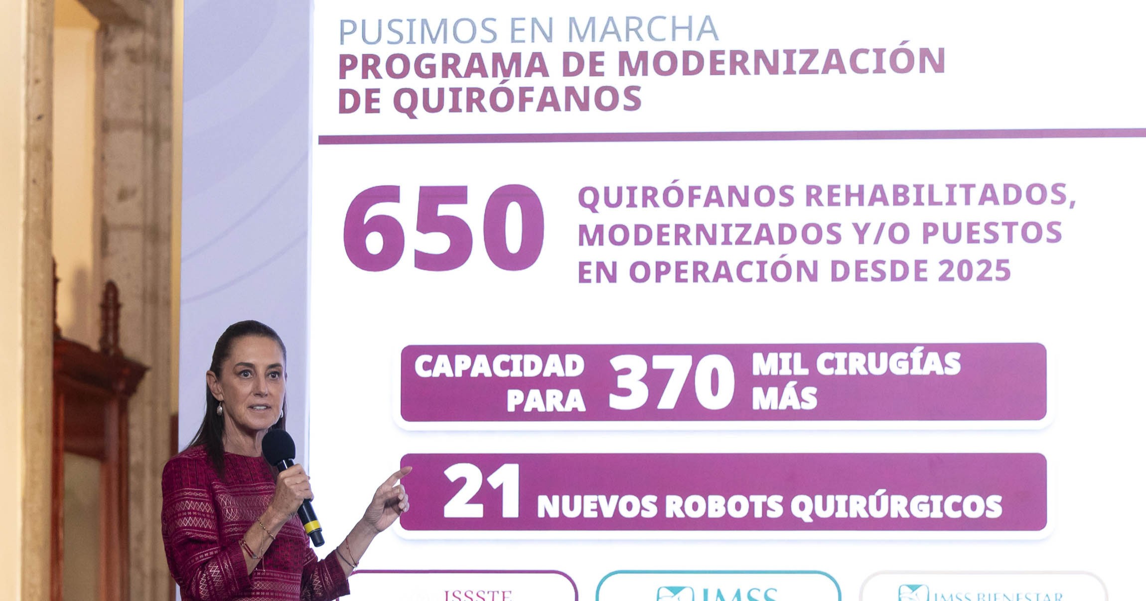Presidenta Sheinbaum destaca construcción de 34 hospitales nuevos durante dos años de gobierno