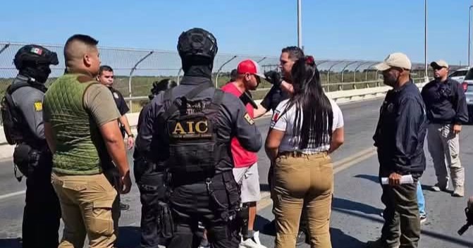 Entregan en Acuña a estadounidense buscado por venta de narcóticos 