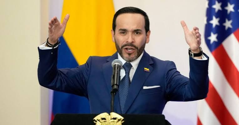 Colombia modifica protocolo policial para intervenir durante protestas violentas
