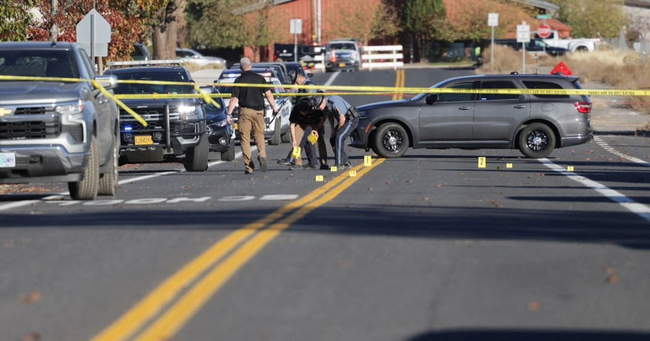 Tiroteo en escuela de Oregon deja cuatro muertos y varios heridos
