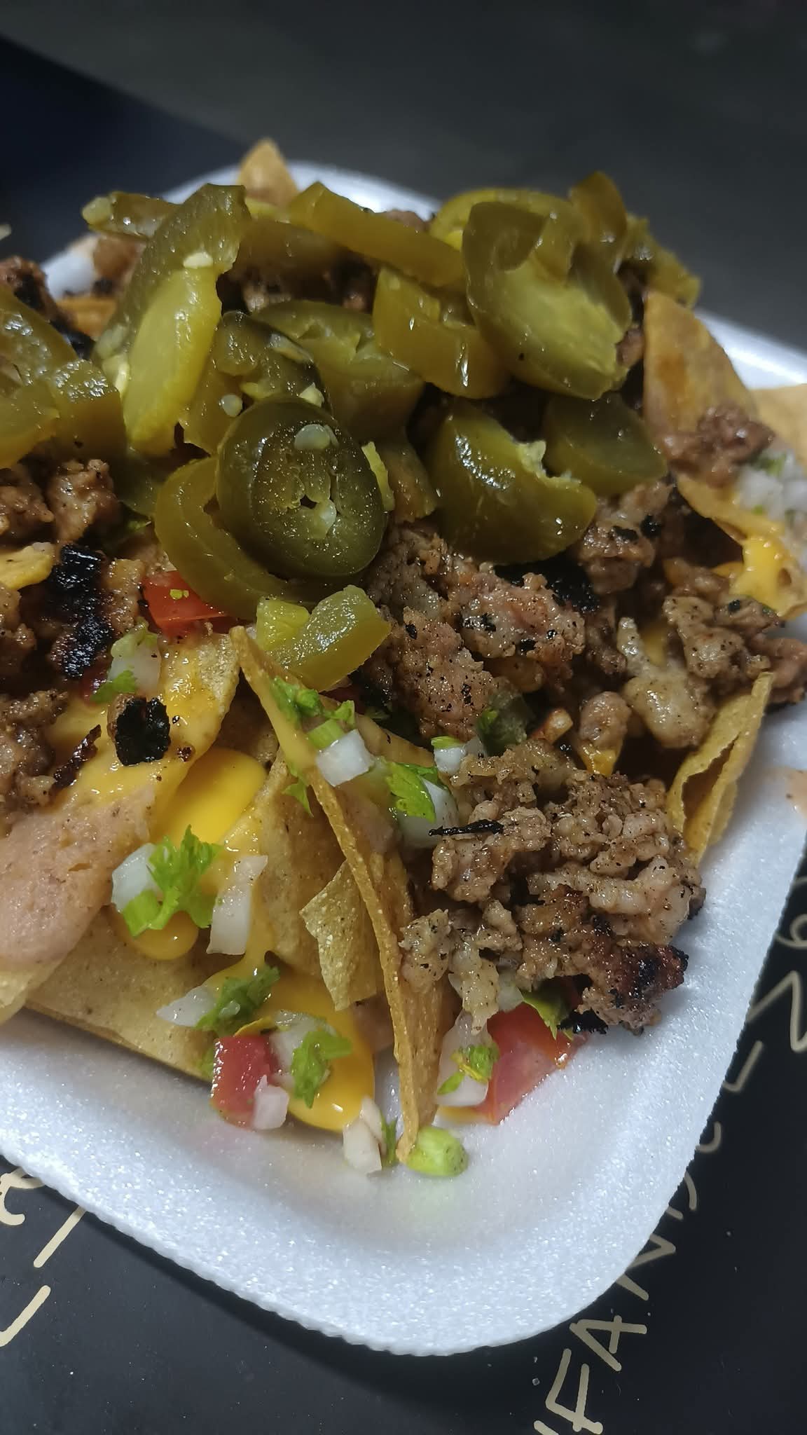 Nachos machos arrachera