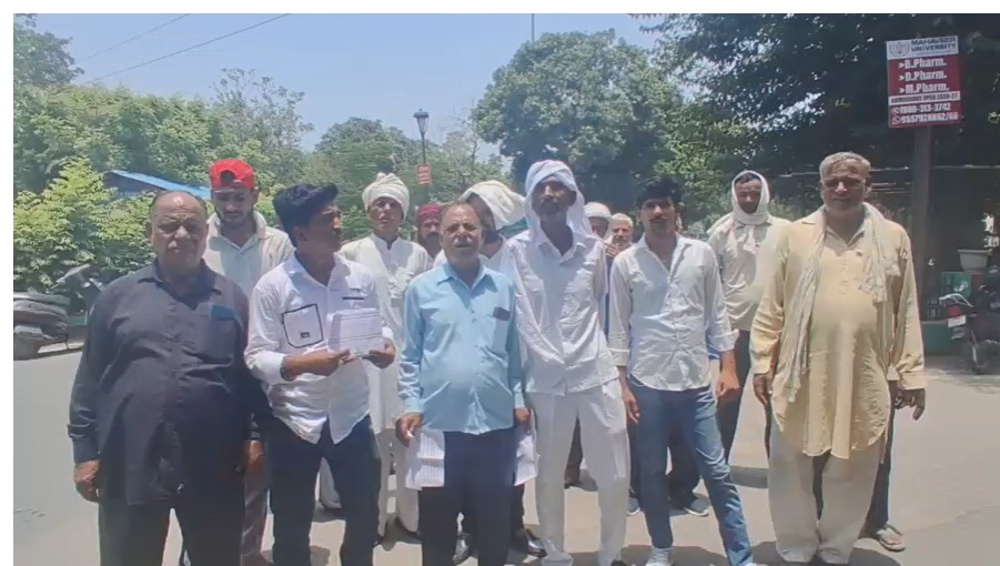 शाह कुलीपुर समिति में भ्रष्टाचार के आरोप, सचिव के तबादले की मांग तेज; कार्रवाई न होने पर विशाल धरने की चेतावनी - Media 1