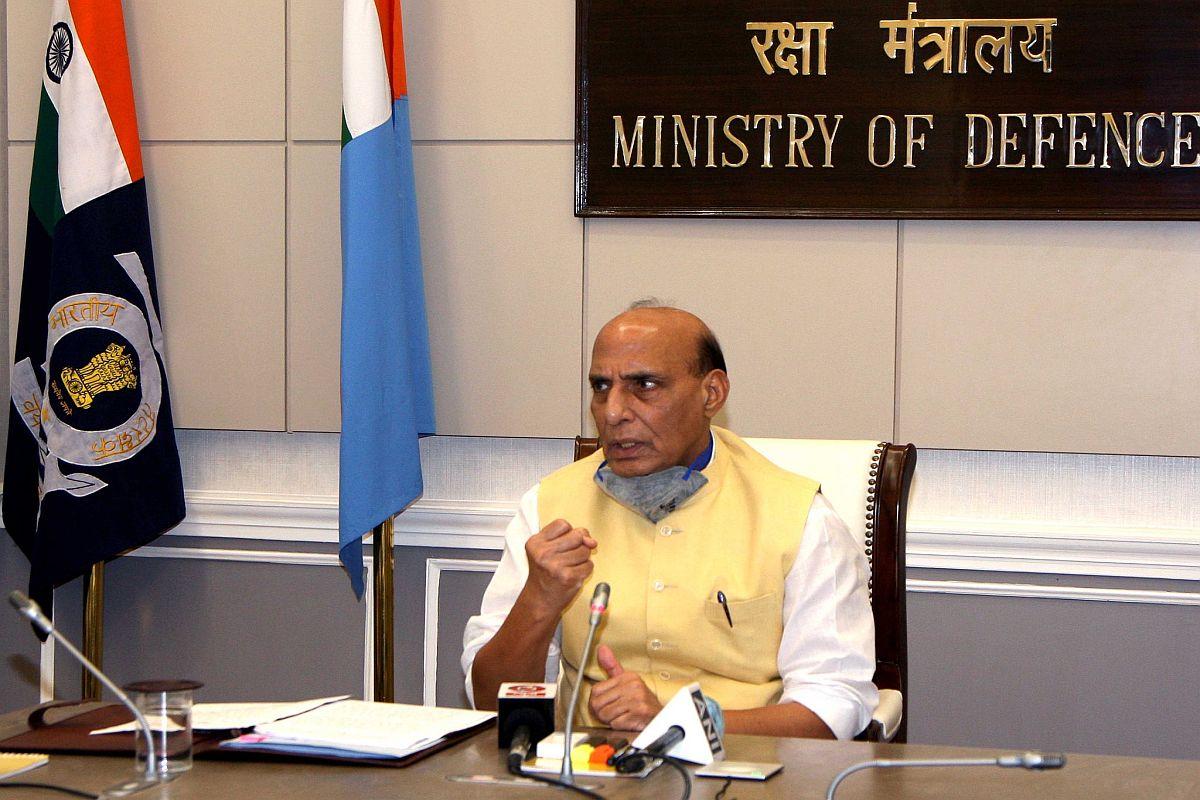 ऑपरेशन सिंदूर: शहीद जवानों की जानकारी पहले ही सार्वजनिक की जा चुकी थी, रक्षा मंत्रालय ने किया स्पष्ट - Media 1