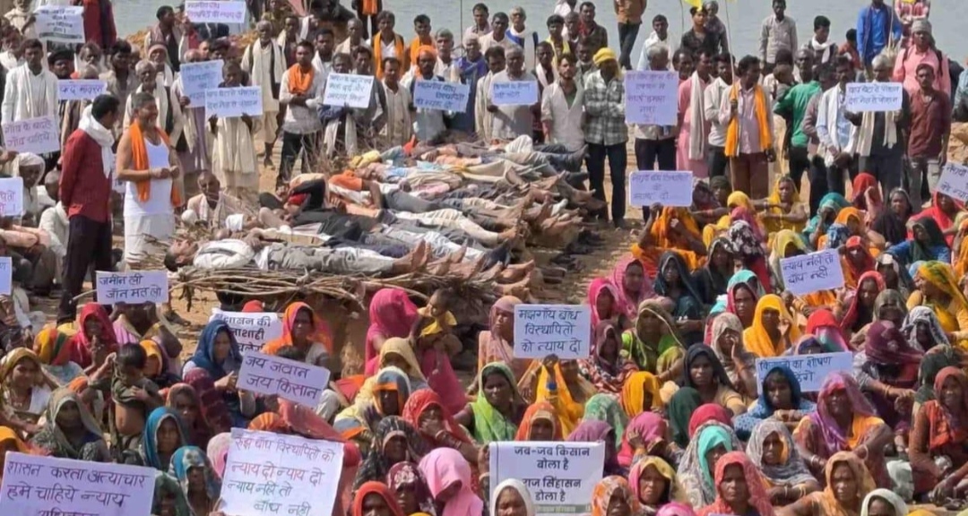 केन-बेतवा लिंक परियोजना के विरोध में चल रहा 'चिता आंदोलन' समाप्त, अनशनकारी अमित भटनागर को मेडिकल जांच के लिए ले गई पुलिस - Media 1