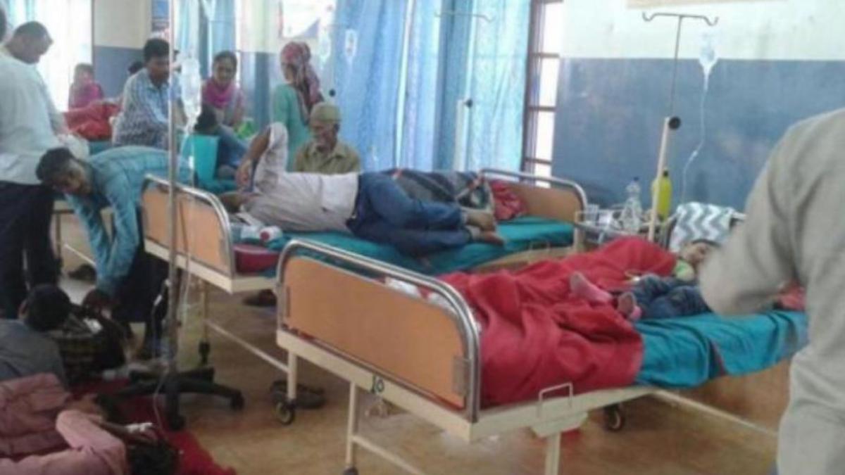 सत्यनारायण पूजा के बाद 100 से ज्यादा लोग बीमार, उल्टी-दस्त और बुखार की शिकायत - Media 1