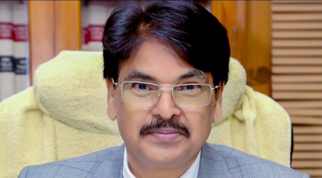NALSAR के 2026 बैच के छात्रों को बड़ी राहत, BCI ने नामांकन पर रोक का फैसला लिया वापस - Media 1