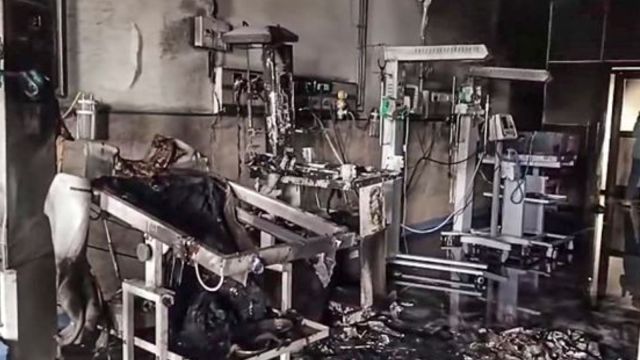 अमरावती के जिला महिला अस्पताल की NICU में आग, तीन नवजातों की मौत - Media 1