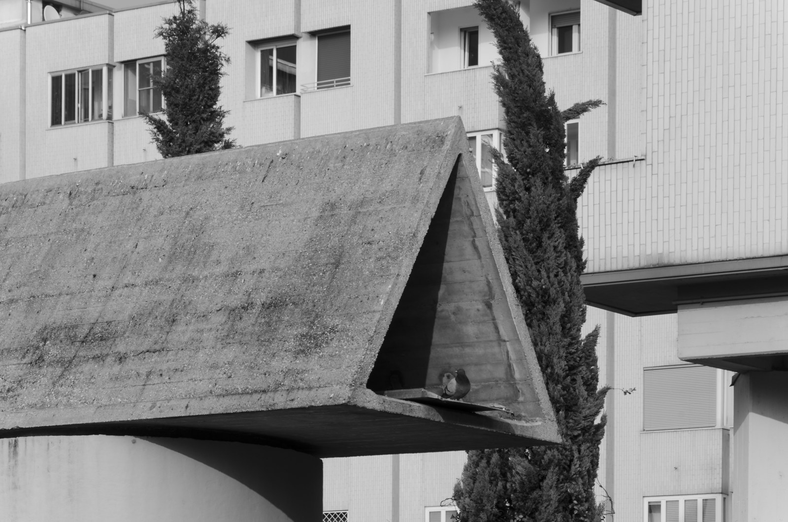 Monument to the Resistance in Segrate - Image 4