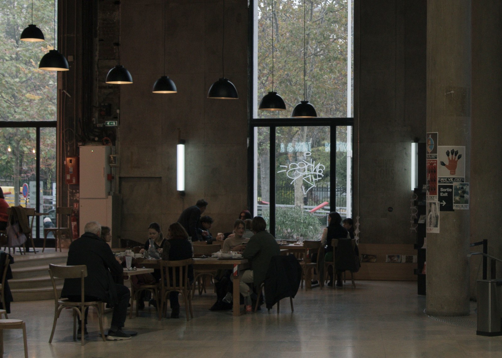 Palais de Tokyo - Image 4