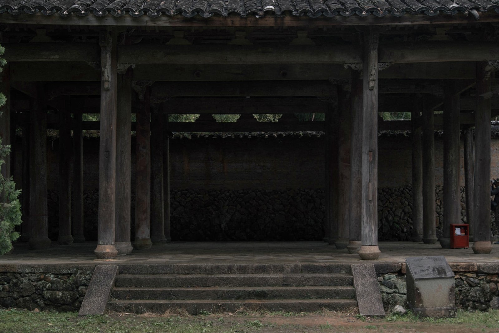 Shisi Temple - Image 7