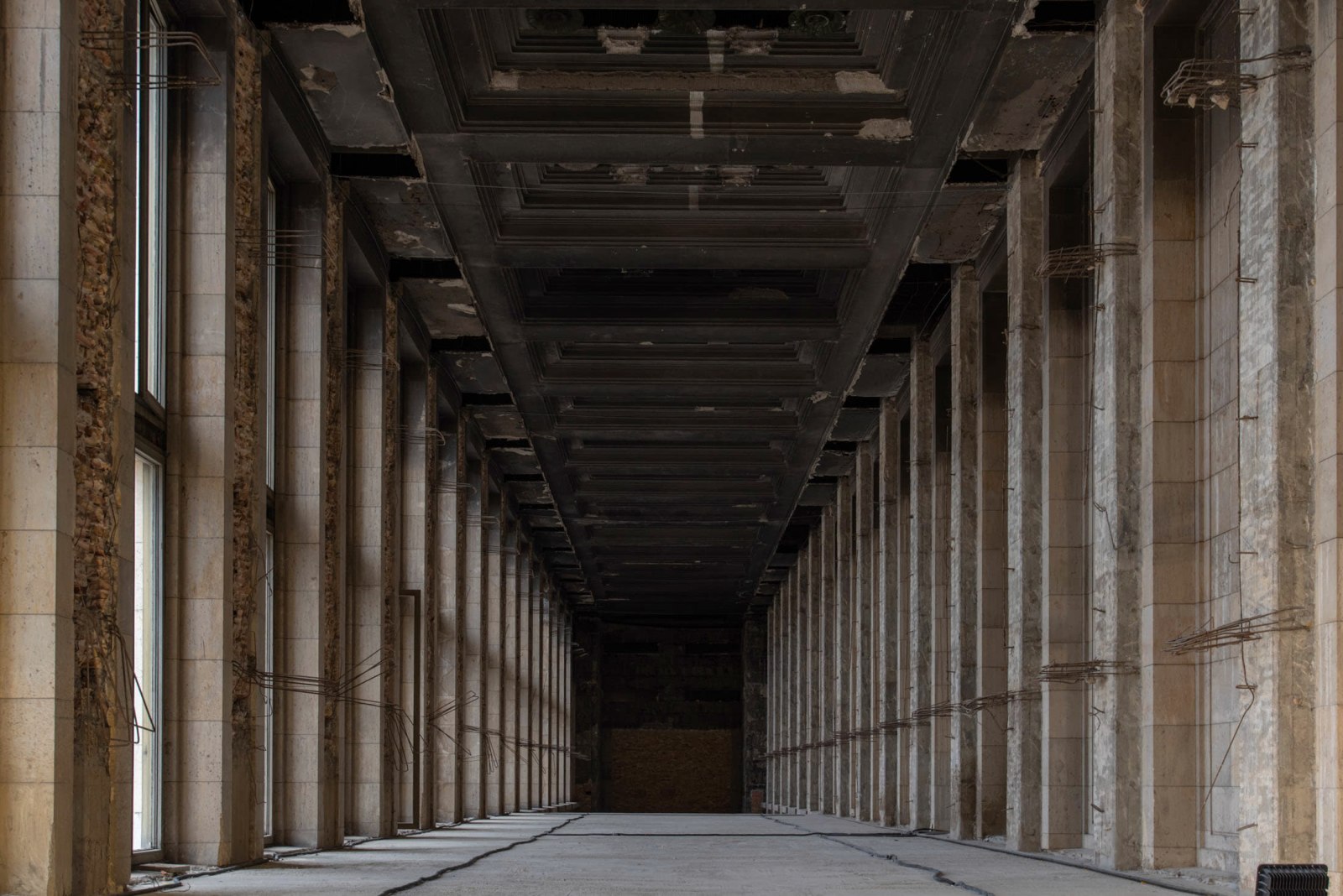 Berlin Tempelhof Airport - Image 7