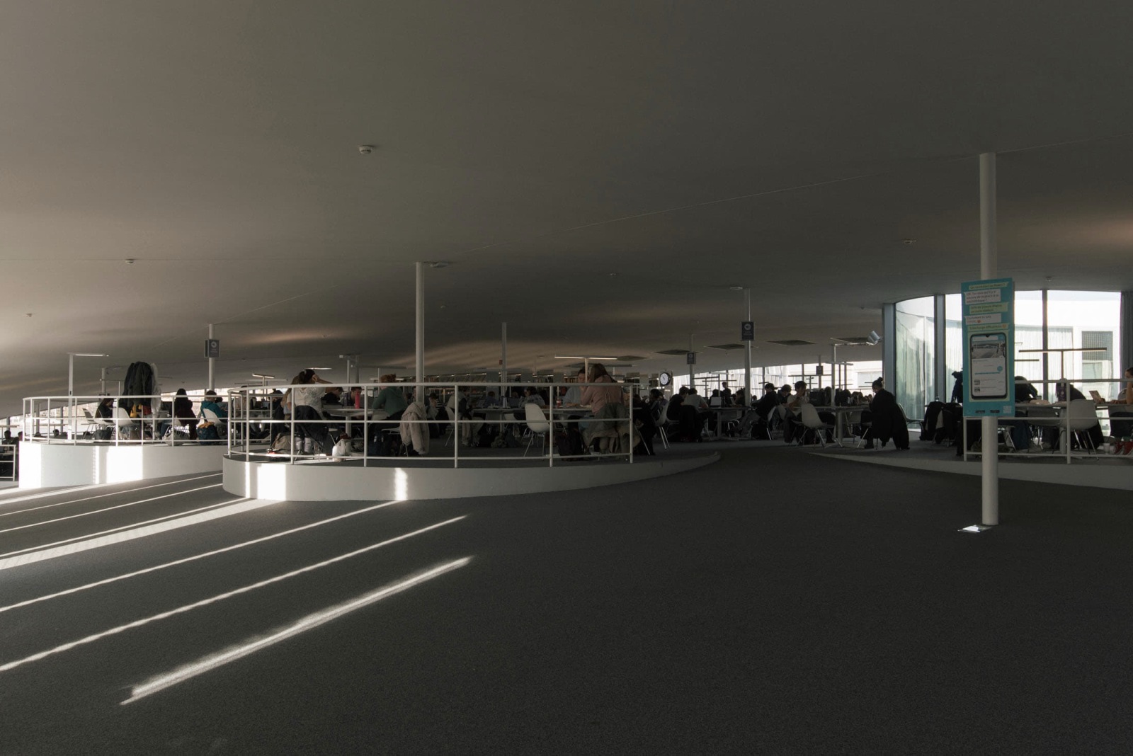 Rolex Learning Center - Image 4