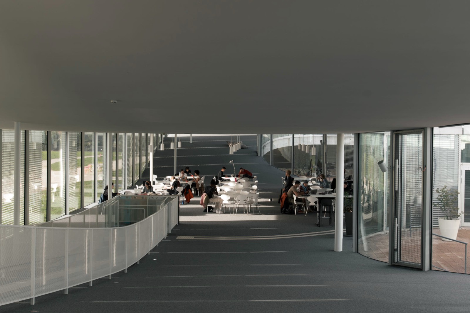 Rolex Learning Center - Image 5