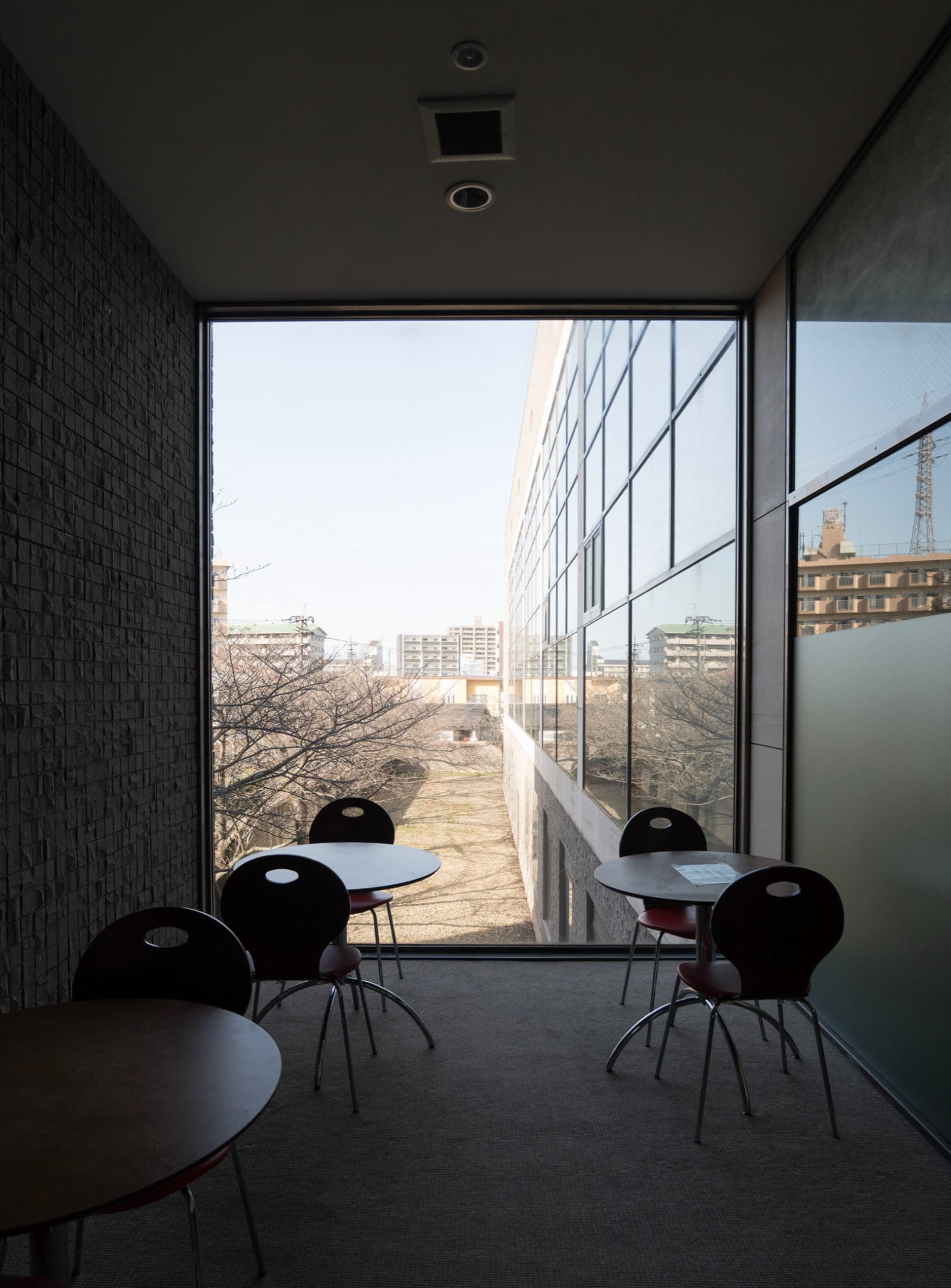 Oita Prefectural Library - Image 5