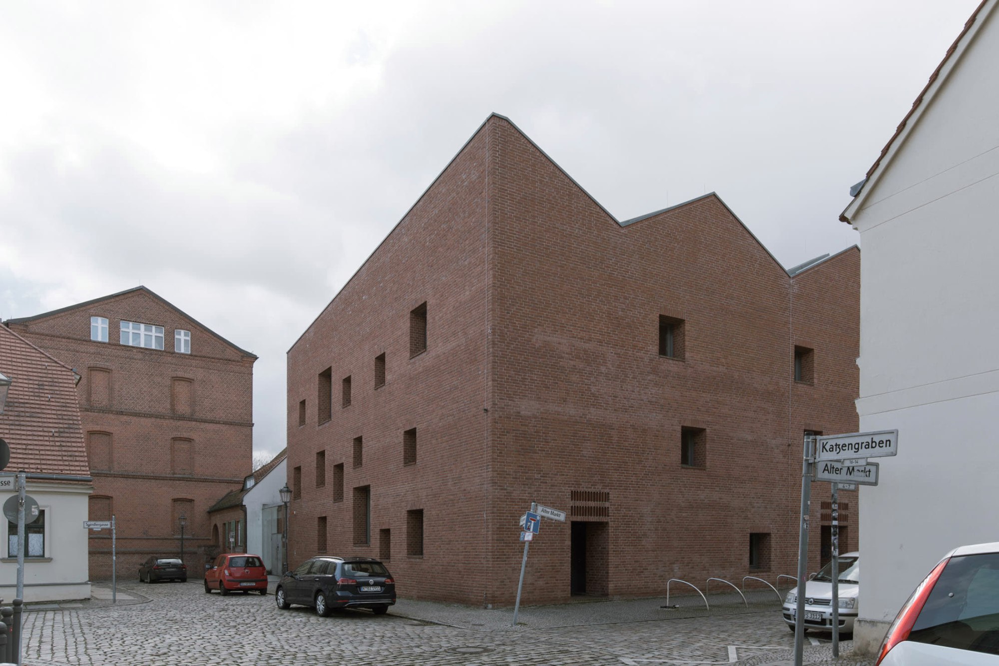 Mittelpunktbibliothek Köpenick - Image 1