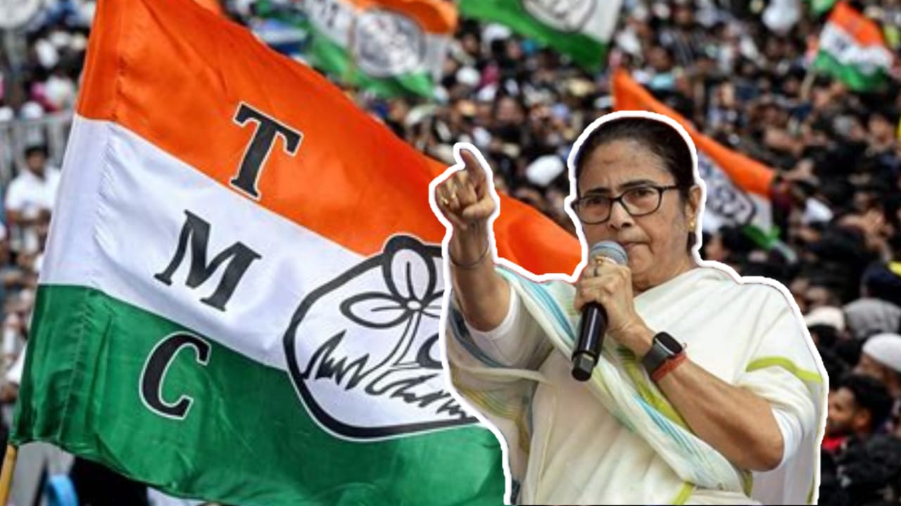 তৃণমূলে থেকে কী করেছেন, মুখোশ খুলে দেব’— ২১ জুলাইয়ের মঞ্চ থেকে মমতা