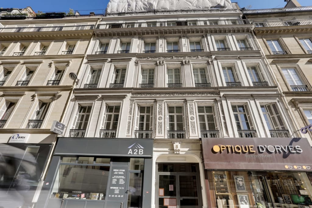 Osteopathe Paris9 Lucile Barbe facade