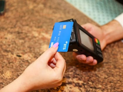 Эксперты рассказали в каких регионах перед праздниками чаще ходят в салоны красоты