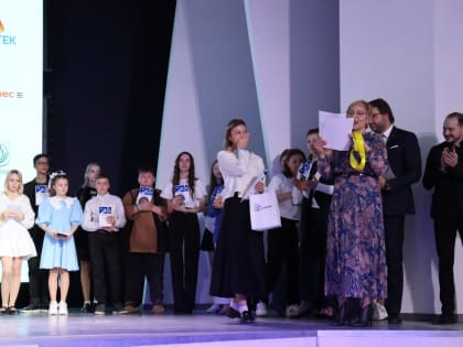 Ученица школы №1 Илона Кустова – победительница регионального этапа конкурса чтецов