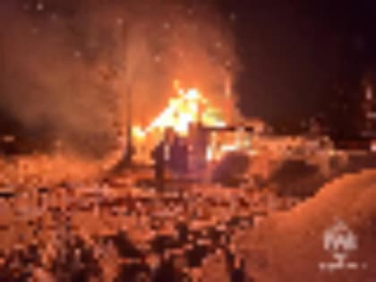 Курсанты Академии приняли участие в тушении пожара