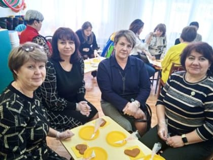 ДЕЛИЛИСЬ ПРАКТИКАМИ