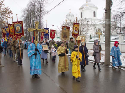 Крестный ход в Кинешме в честь Казанской иконы Божией Матери
