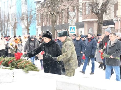 Шуяне почтили память воинов-интернационалистов
