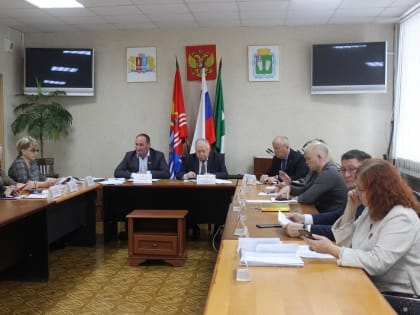 Кинешемская дума собралась на последнее в 2024 году пленарное заседание