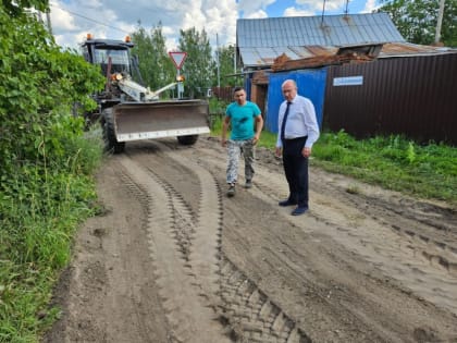 Работы по выравниванию дорожного полотна продолжаются!